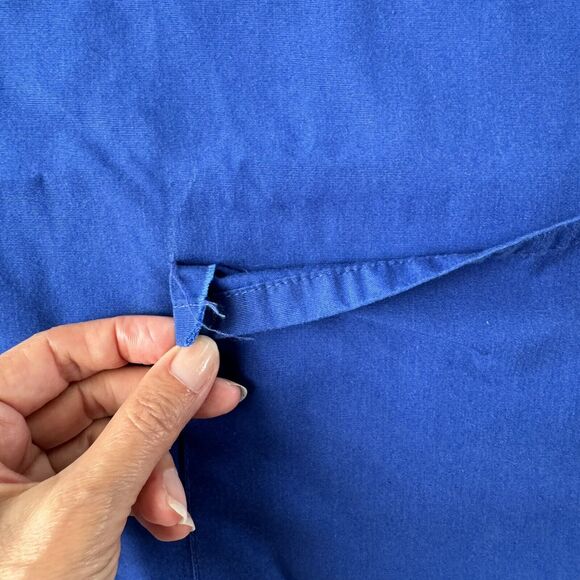 Cherokee Workwear Scrub Top Size Medium V Neck Short Sleeve Blue - Picture 4 of 14